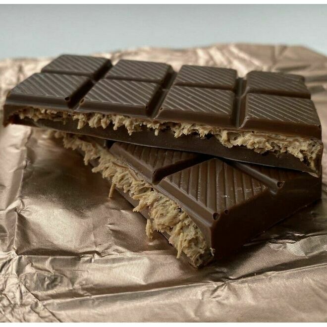 Hazelnut Praline Dubai Chocolate Bar